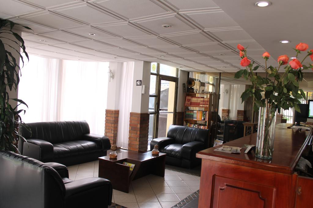 Hotel Santa Monica Bogota Exterior photo